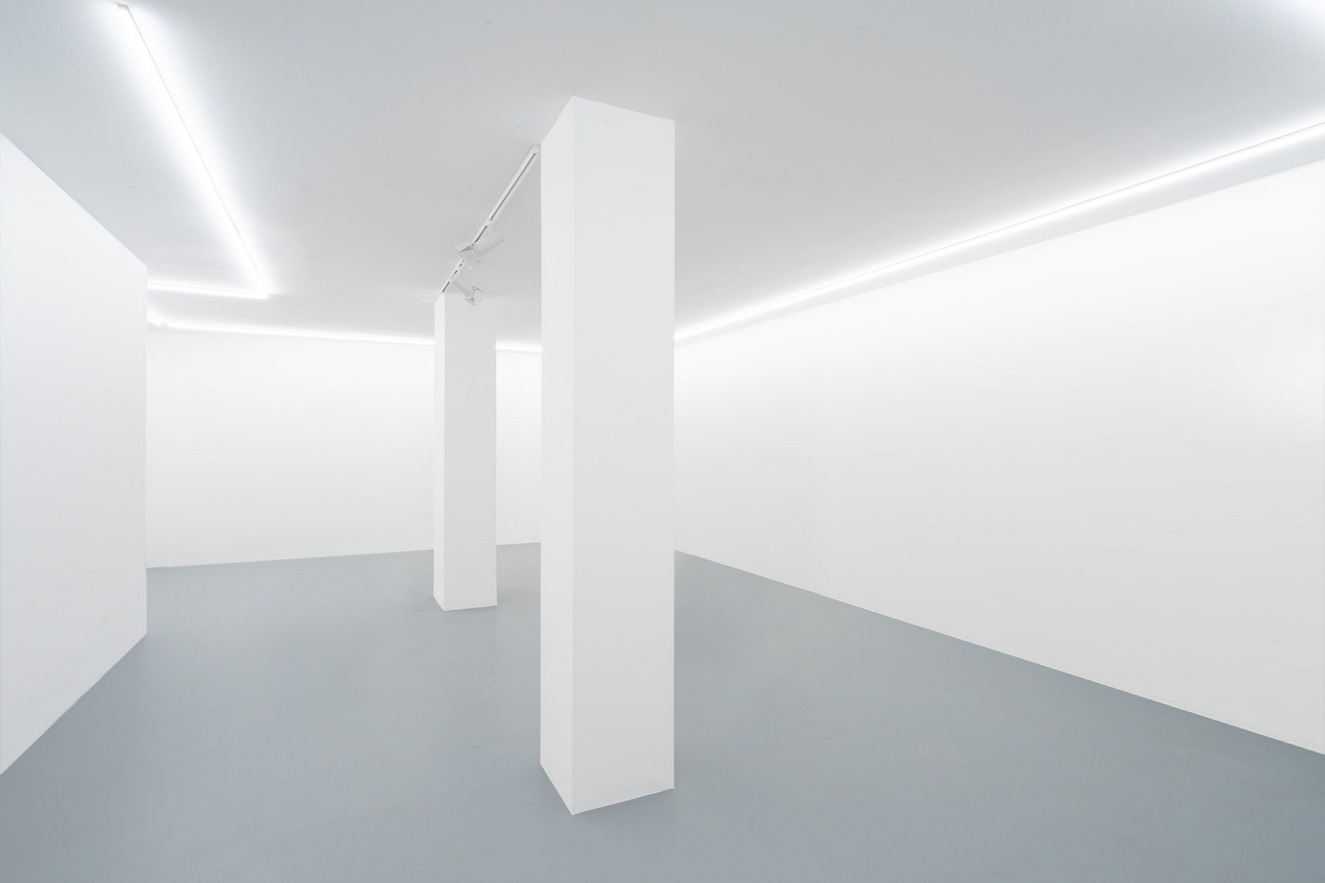 BalconyGallery